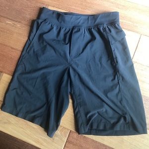 Lululemon men’s shorts Medium